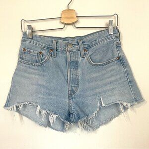 Levi 501 Denim Shorts - Size 26 🇺🇸
